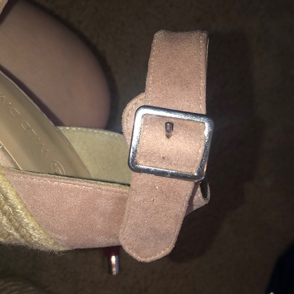 High heels - Picture 6 of 6